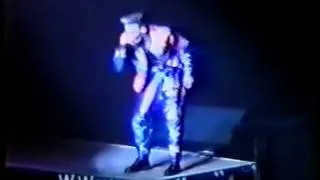 Vanilla Ice   Hooked  Extremely Live   1991