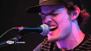 Tucker Beathard - Rock On (98.7 THE BULL)