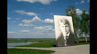 "ТЫ МЕНЯ НЕ ЛЮБИШЬ, НЕ ЖАЛЕЕШЬ"... (Фото Ирины Роуди (Москва) - Поёт Борис Рубашкин)