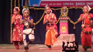 vachana dance, Arali sisters