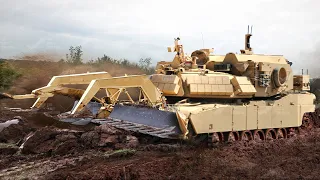 This Weird US Tank is so Powerful, it Can Destroy Any obstacles