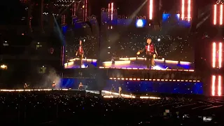 Taylor Swift & Robbie Williams - Angels - Wembley London - 23 june 2018