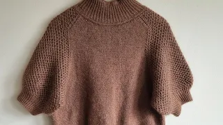 Knitalong Tutorial for JustBeeTee: Beginning of Yoke (Raglan, Short Rows & Honeycomb on shoulders)