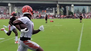 Ja'Marr Chase beats Cam Taylor-Britt for 60-yard TD from Joe Burrow at Bengals camp