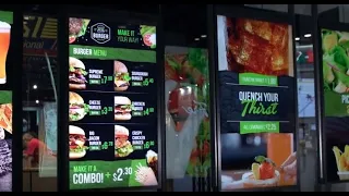 Enhancing the In-Store Retail Experience with Digital Signage