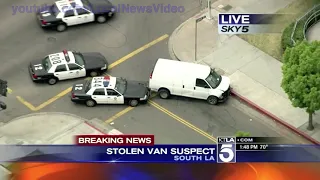 Полицейская погоня в Лос Анджелесе Калифорния, США  вид с вертолета