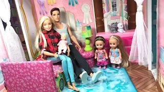 Barbie Family Morning Routine!!