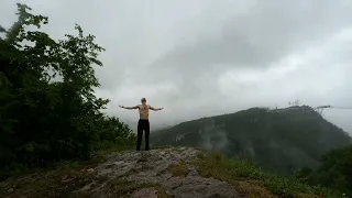 Написал где-то, что в следующий дождь буду стоять под ним. Выполнено 😊. А вы помните свои обещания?