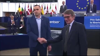 Ukrainian film director Oleg Sentsov receives Sacharov Prize in European Parliament (26 Nov. 19)