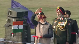PM  Narendra Modi inspects the Guard of Honour at NCC Rally 2022 at Cariappa Ground, New Delhi