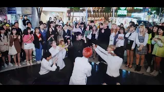 KCT🤩. PENTAGON 'SHINE' COVER. ENJOYING IMPROMPTU HILARIOUS BUSKING WITH ONLOOKER.