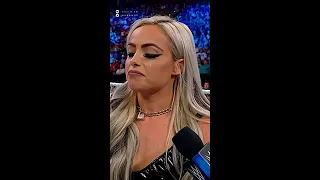 LIV MORGAN ES ABUCHEADA Y PIERDE EL APOYO DE LOS FANS (se pone a llorar) 😱😭 #Shorts