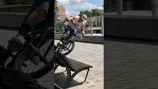 Снаряди, обстріли та харківський BMX