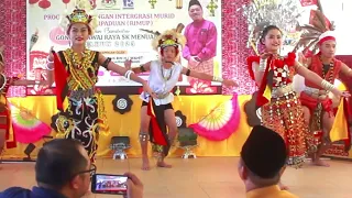 Tarian Rampaian Etnik Sarawak - SMK Mendamit di Program RIMUP & Sambutan Gong Xi Gawai Raya SKme2023