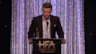 Anna Kendrick Presents the Song Award to Justin Timberlake - Hollywood Film Awards 2016