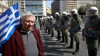 "Полицейский" День независимости Греции
