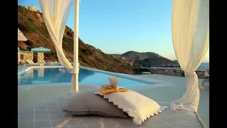 THE LUXURIANS | VILLA LEVANTES | SYROS | GREECE