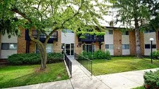 Homes for sale - 18A Kingery Quarter, Willowbrook, IL 60527