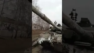 Ukraine War - Another abandoned Russian tank