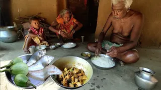 poor people FLAT FISH with Brinjal cooking curry and eating rice by tribe grandma|speed village cook