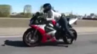 Девушка на хонде. Girl on a Honda.