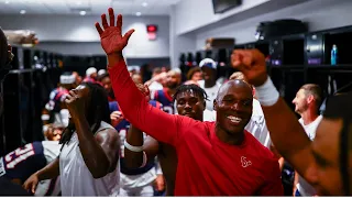 LOCKER ROOM: Head Coach DeMeco Ryans gives a speech after Texans first win of 2023 season