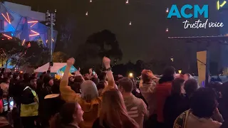Fans erupt in cheers as Matildas make it to World Cup Round of 16