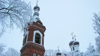 Limbazhi / медленный звон в 8 колоколов. Звонари Елена Грандова и Катрина Луаре, город Лимбажи.