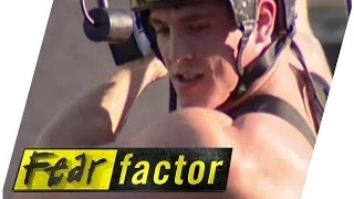 Big Guy falls off Tight Rope | Fear Factor Extra