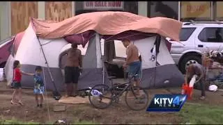 Homeless move right back on to Kapalama Canal