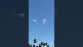 Heftige Aufnahme 😱😳 Asteroid ☄️ trifft Mond! (Fake aber faszinierend) #shorts