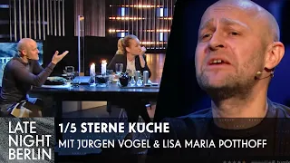 Bewertungs-Karaoke: Jürgen Vogel & Lisa Maria Potthoff spielen 1/5 Sterne-Küche | Late Night Berlin