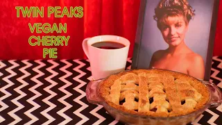 Twin Peaks - Vegan Cherry Pie // Bonjourpenelope