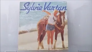 Sylvie Vartan : L'amour c'est comme une cigarette [Morning train][1981]