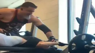 Gym Girl Gets STUCK In The Gym