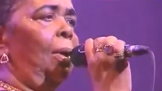 Besame Mucho (LIVE)  - Cesaria Evora