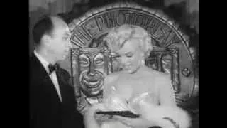 Marilyn Monroe - 1954 Most Popular Star Of The Year Photoplay Award