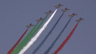 Al Fursan, The UAE Air Force Display Team Paints the Skies at Dubai Airshow – AINtv