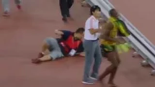 Chinese Cameraman On Segway Takes Down Usain Bolt From Behind- VIRAL VIDEO