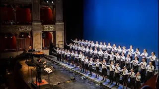 Hail Holy Queen / I will follow him (da Sister Act) - Schola Cantorum del Teatro dell’Opera di Roma