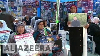 Palestinian prisoners go on hunger strike against Israeli jails situation