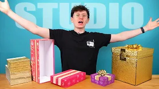 Opening MYSTERY BOXES in my NEW Studio!