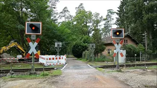 Bahnübergang Wörth (Rhein) "Waldweg / km 9,306"