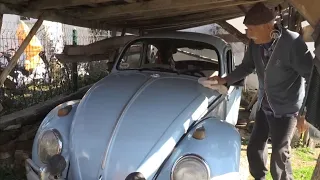 1962 model Vosvos'a gözü gibi bakıyor