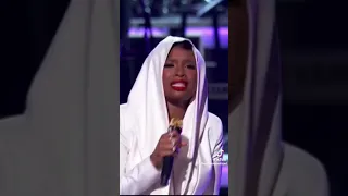 Jennifer Hudson sings Purple Rain(Prince Tribute)