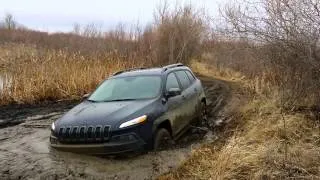 2014 Cherokee Trailhawk Mud Hole