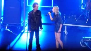 Metric w/Lou Reed - Pale Blue Eyes