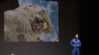 Pourquoi faut-il croire en l'exploration spatiale? Thomas Pesquet at TEDxParis 2012