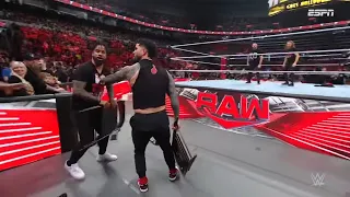 Sami Zayn y Kevin Owens Vs Los Usos en WrestleMania - WWE RAW 20 de Marzo 2023 Español Latino