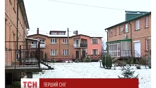 У Тернополі сніг припорошив вулиці міста